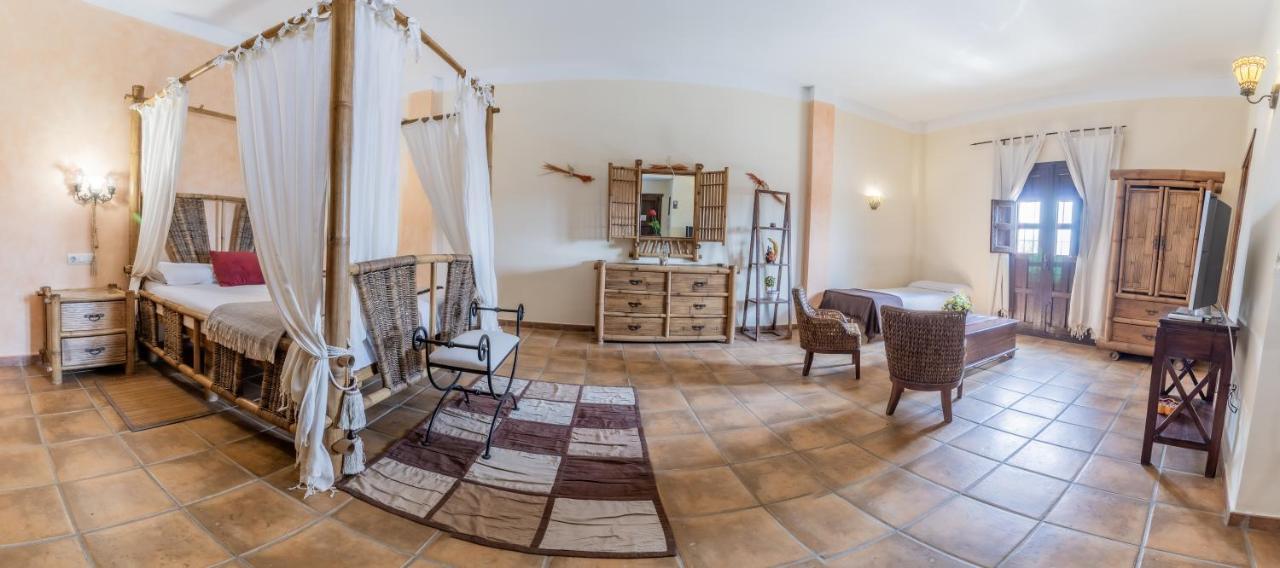 Hosteria Tierrallana By Juypehotel El Provencio ภายนอก รูปภาพ
