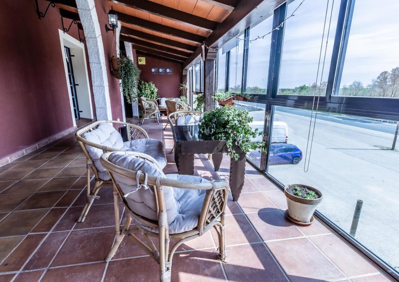 Hosteria Tierrallana By Juypehotel El Provencio ภายนอก รูปภาพ