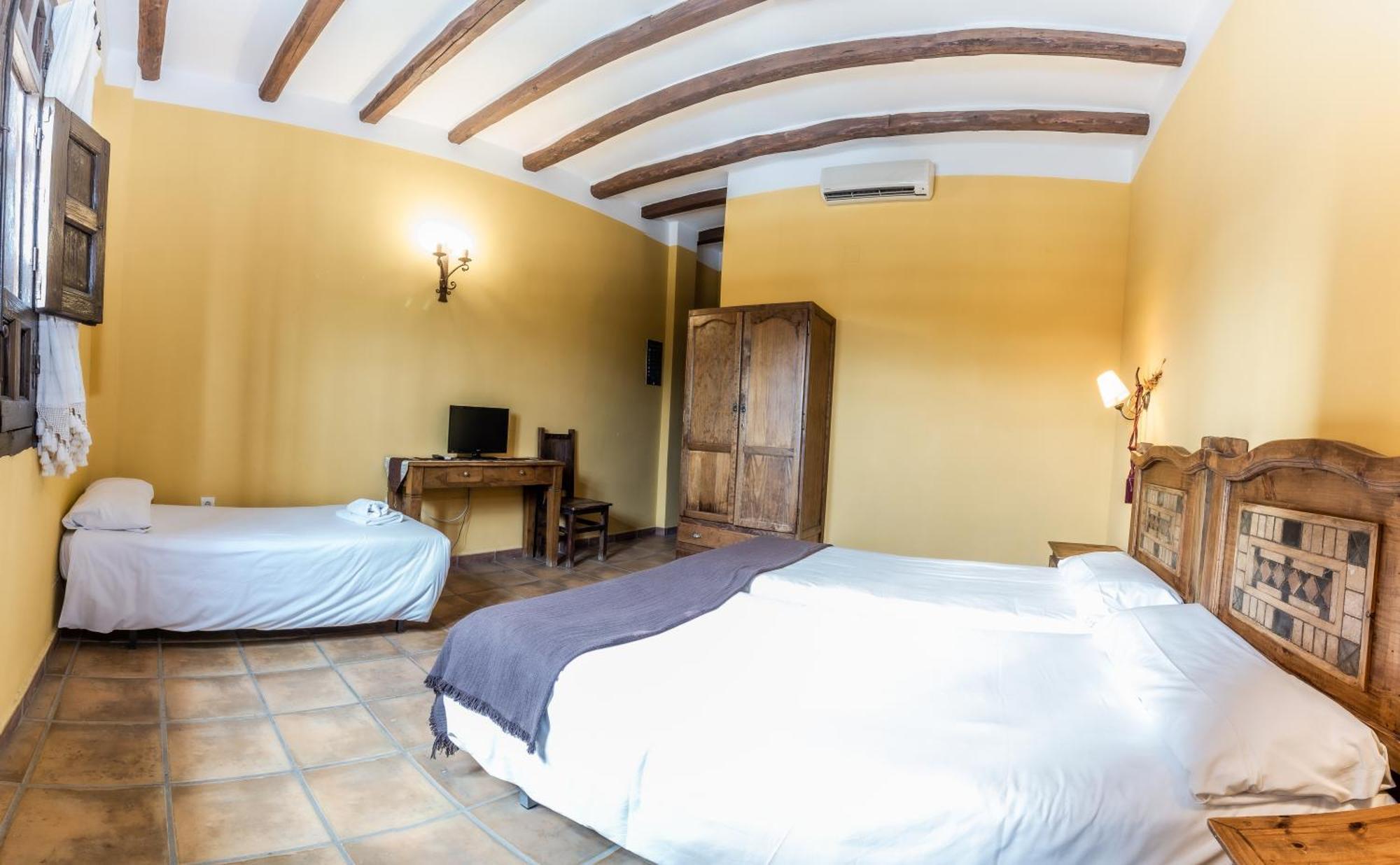 Hosteria Tierrallana By Juypehotel El Provencio ภายนอก รูปภาพ