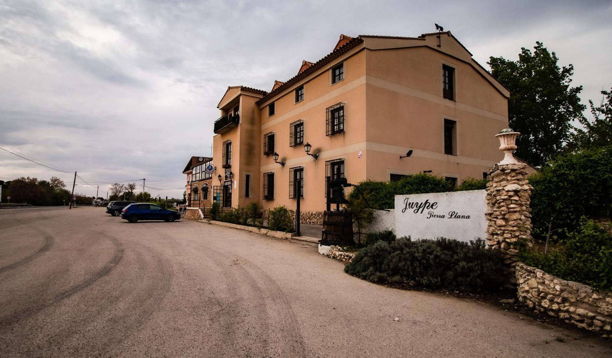 Hosteria Tierrallana By Juypehotel El Provencio ภายนอก รูปภาพ