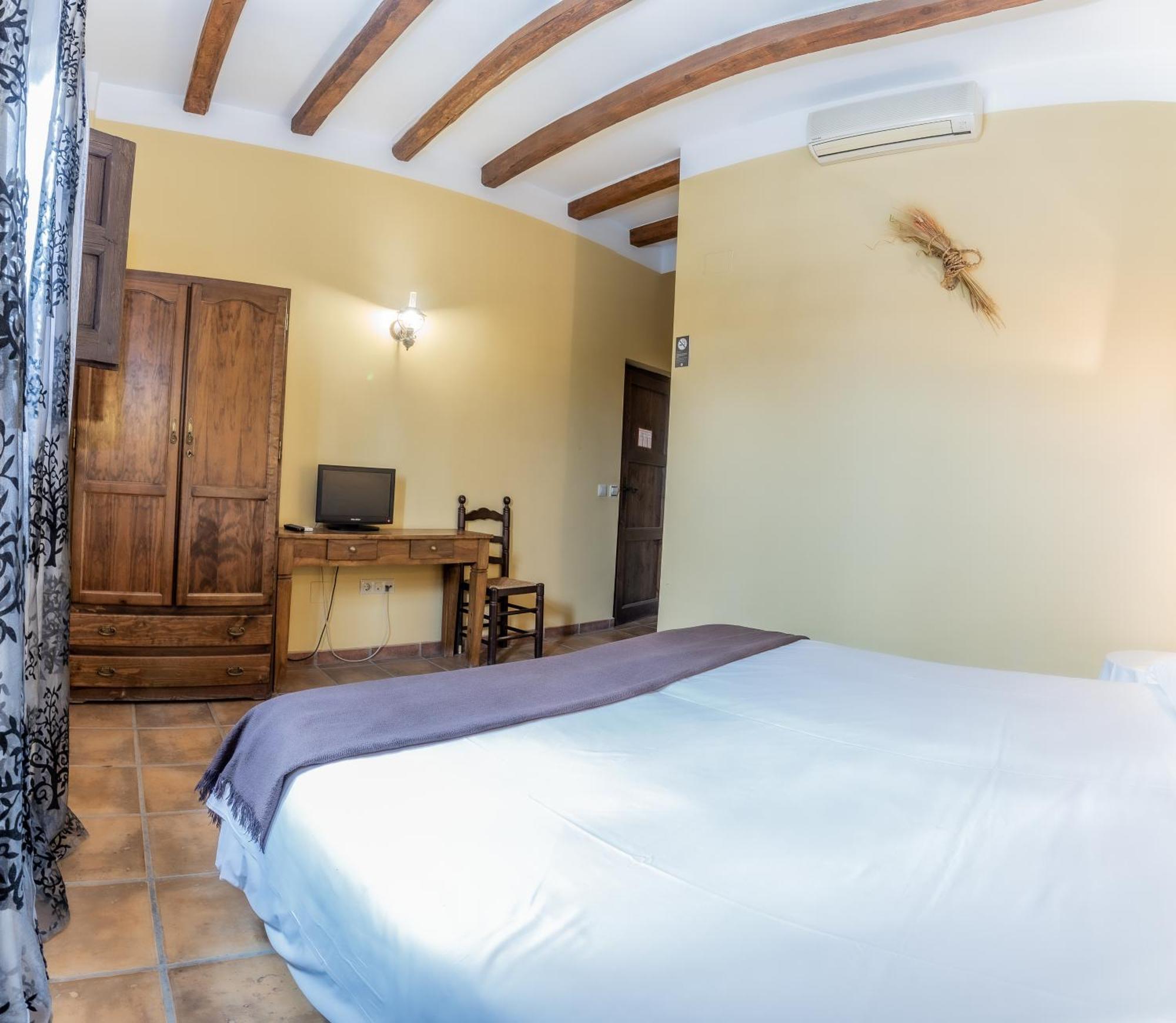 Hosteria Tierrallana By Juypehotel El Provencio ภายนอก รูปภาพ
